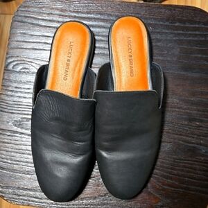 LUCKY BRAND Clyandea Leather Mule Flats  Womens Size 7 Excellent Condition